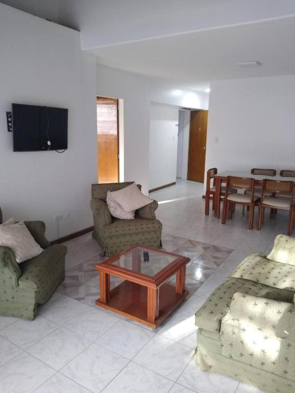 Apartamento Departamento, amplio, luminoso y excelente ubicación Mendoza Exterior foto